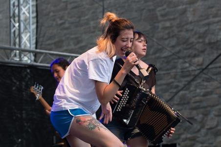 Roba Estesa
