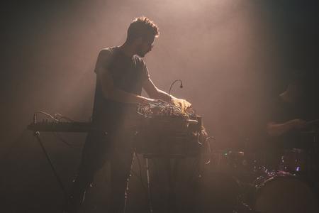 02_HRTL