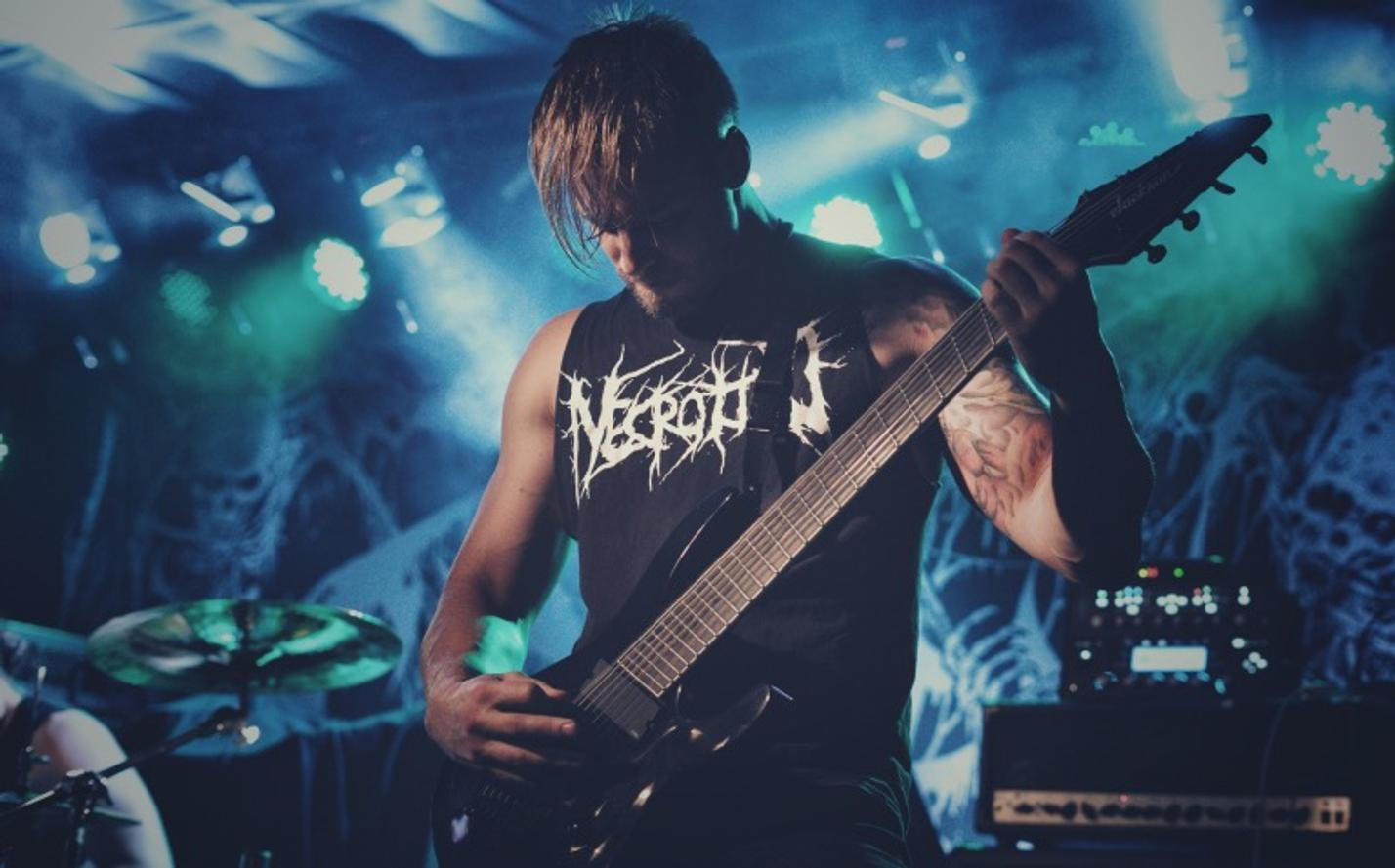 10_Aversions Crown