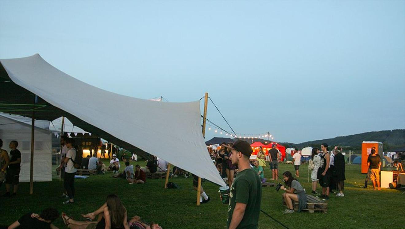 Letiste_Fest02