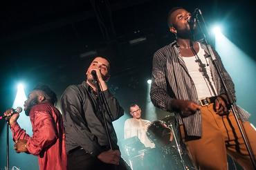 09youngfathers
