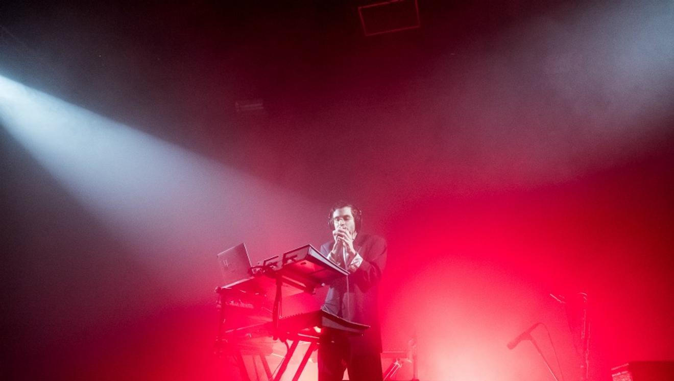 01_Nicolas Jaar