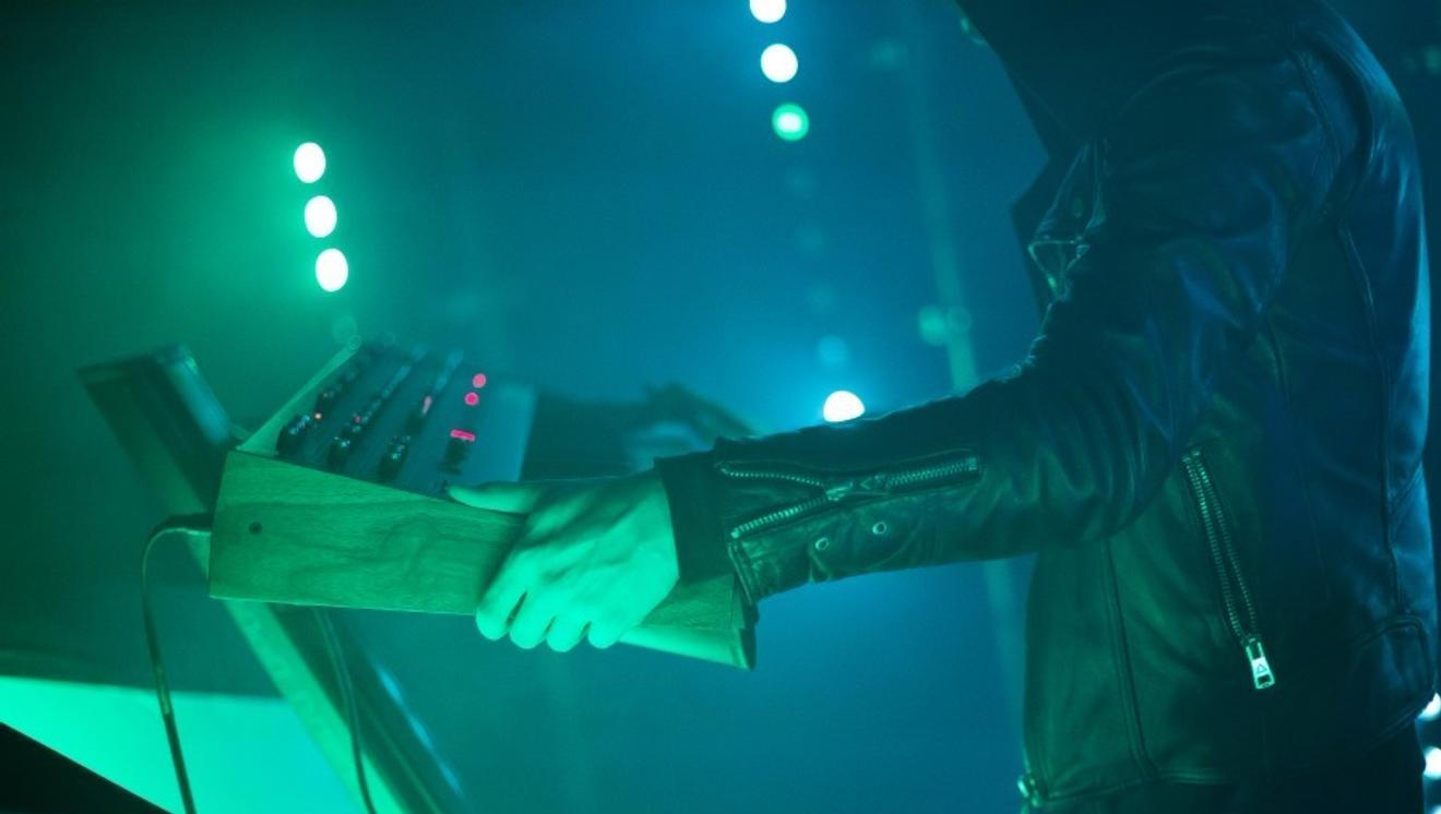 01_Perturbator
