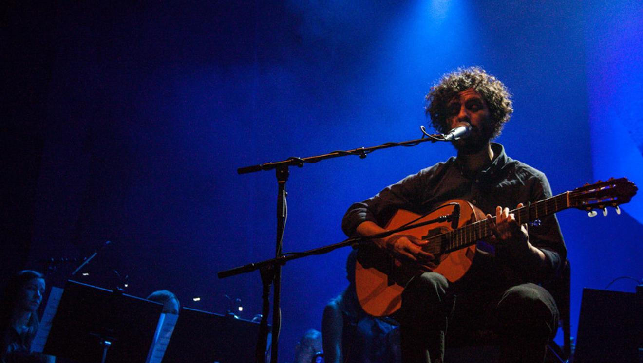 José González with The String Theory (1)