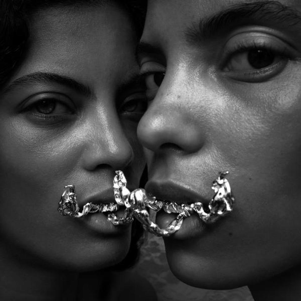 Ibeyi – Offering