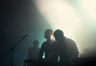 suuns_meet_2014-001