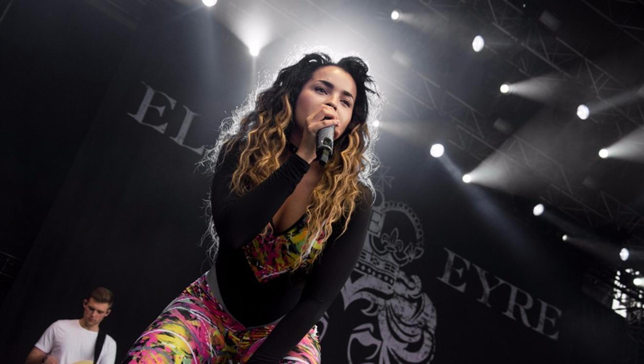 Ella Eyre (6 of 11)