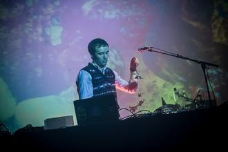 14_Grumbling_Fur_Le_Guess_Who_2015
