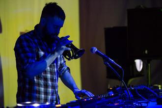 tom holič (2)