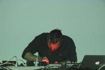 14_Com Truise_Meetfactory