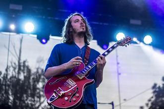 Rock For People 13 (Cage the Elephant2)