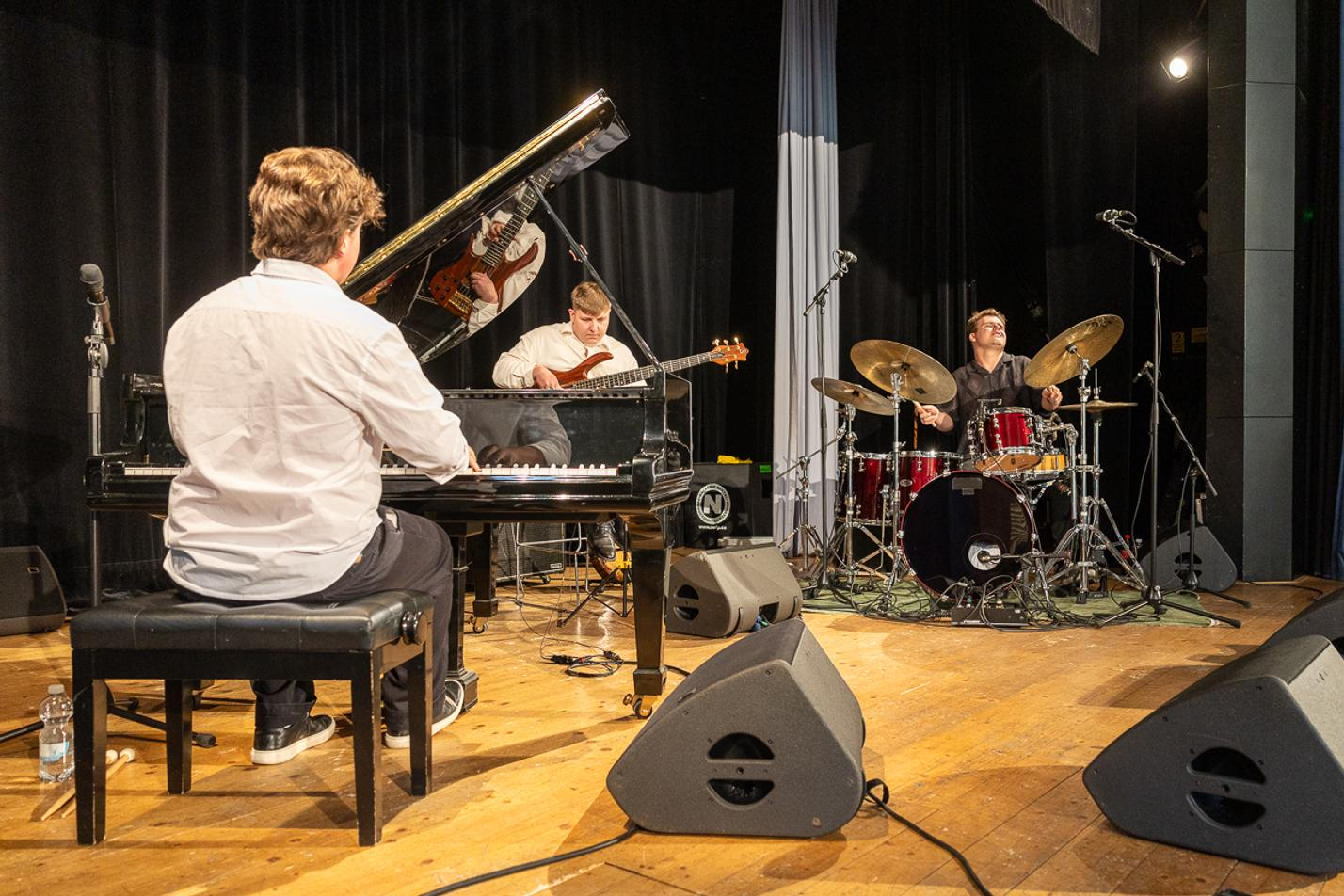 Matyáš Papp Trio