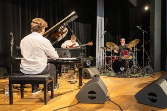 Matyáš Papp Trio