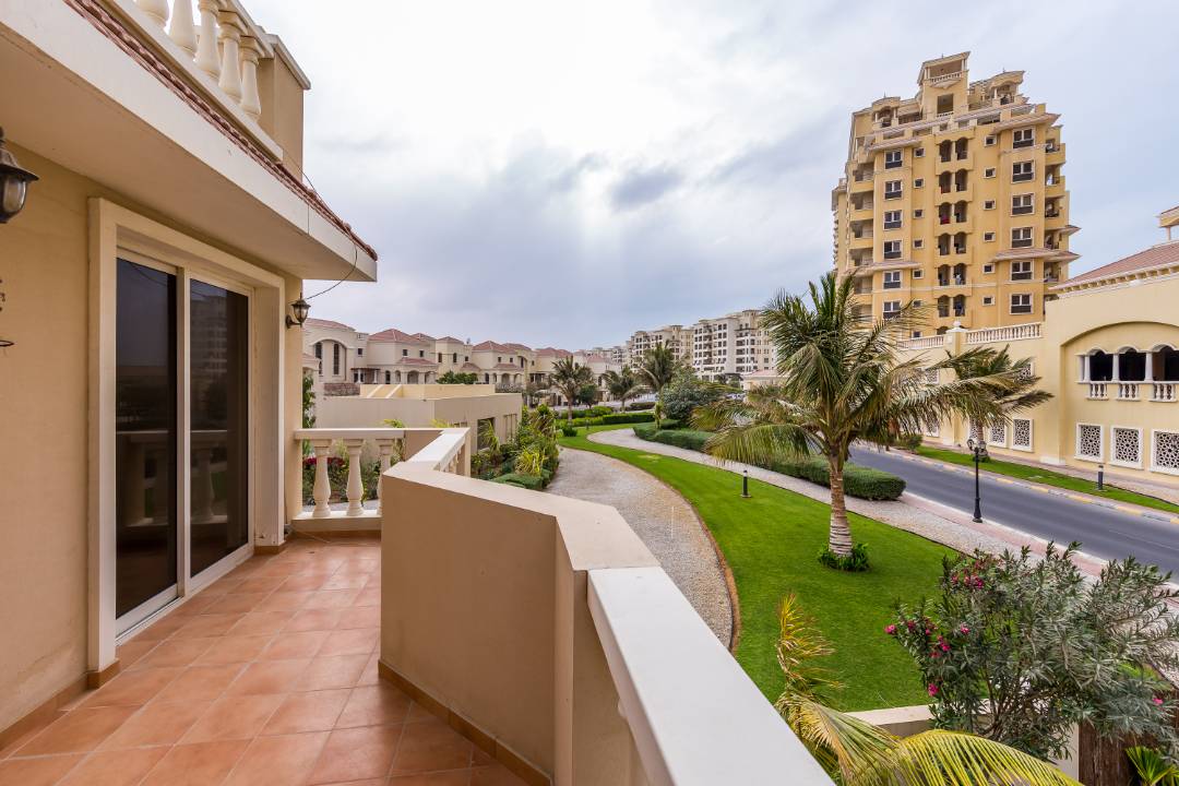 2 Bedroom Townhouse for Sale - Al Hamra Village - Corner Unit