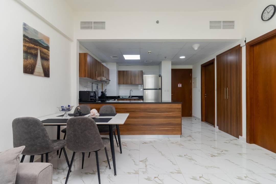 1 Bedroom for Rent Al Hamra Village - Fully Furnished