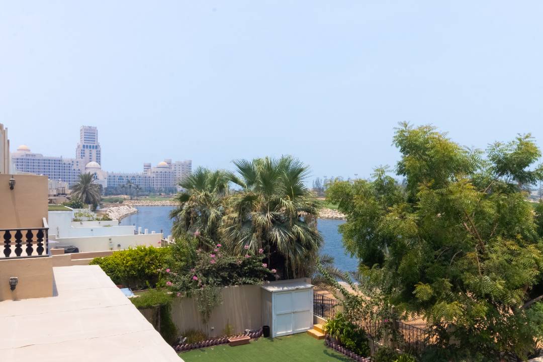 4 Bedroom for Rent Al Hamra Village -  Lagoon &amp; Golf Course view