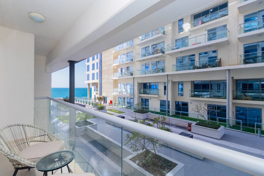 Luxury 2 Bedroom Duplex for Sale Al Marjan Island - Partial Sea View