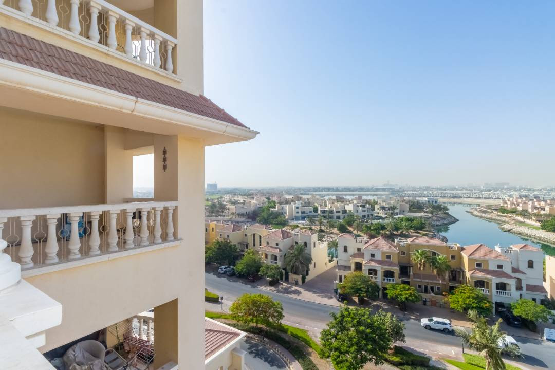 One Bedroom for Rent Al Hamra Village - Golf Views - Furnished