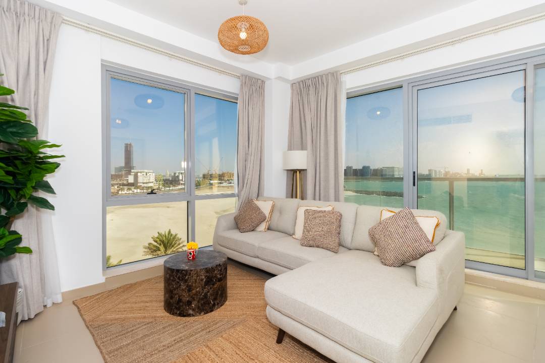 Full Sea &amp; Beach View 2 Bedroom Apartment to Rent on Al Marjan Island