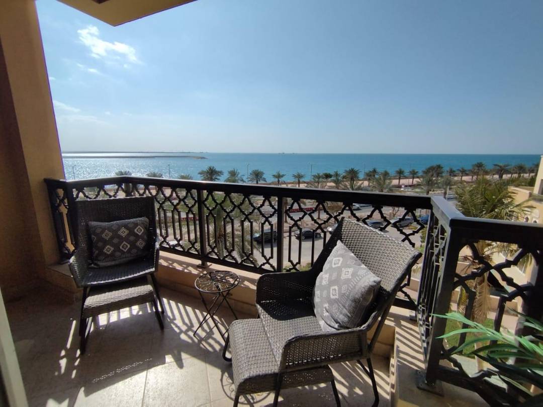 1 Bedroom Apartment for Rent in Al Marjan Island - Walk to the Beach