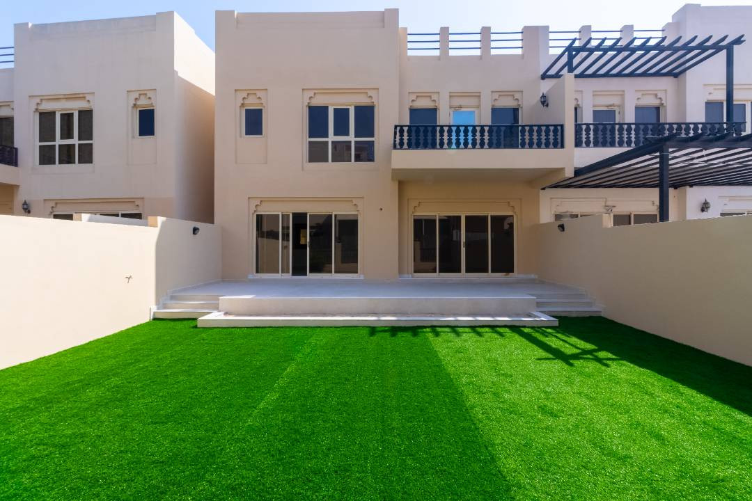 Fully Upgraded 4 Bedroom - Family Home - For Sale Al Hamra Village