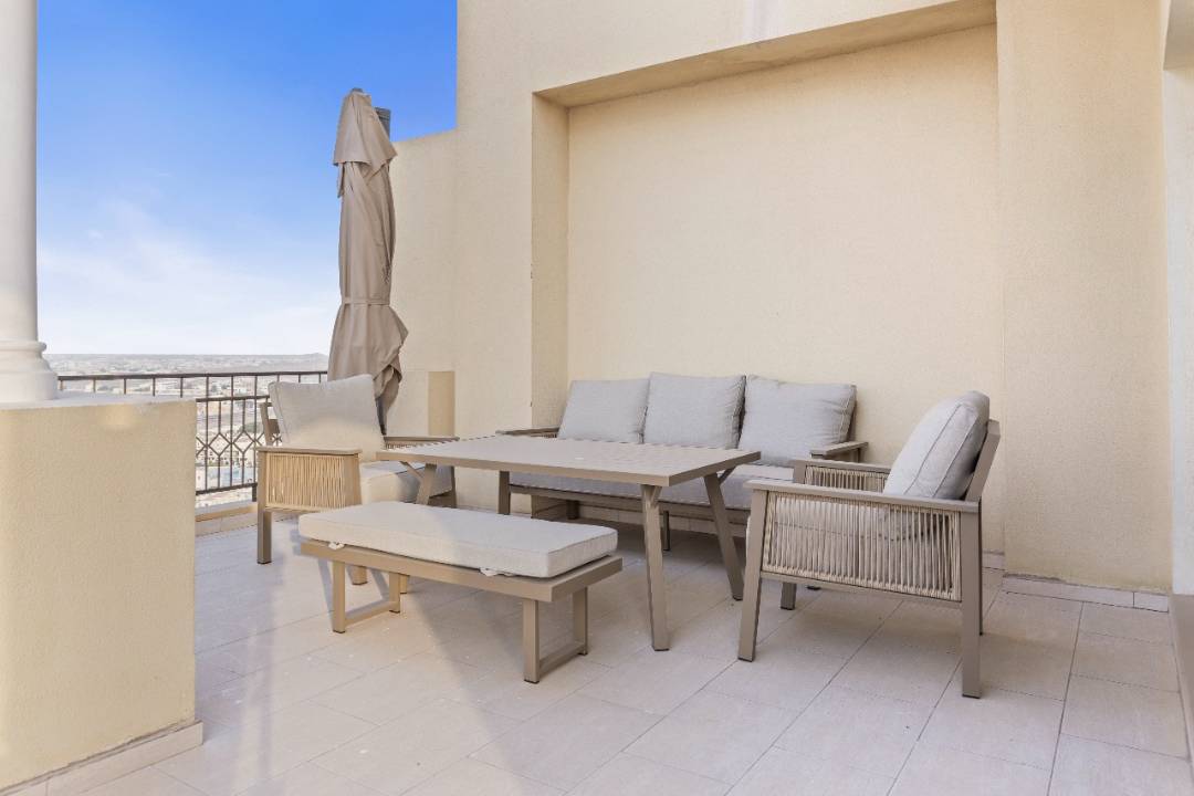 3 Bedroom for Rent Al Hamra Village - Upgraded - Amazing view