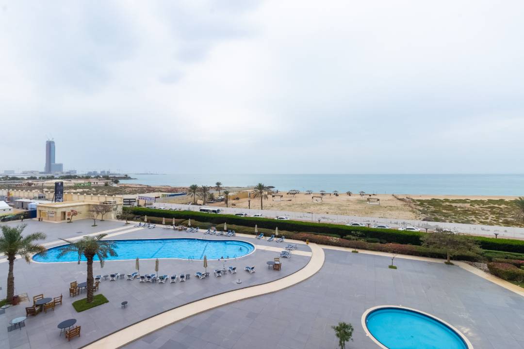 Furnished - Upgraded 1 Bedroom for Rent - Marina Apartments Al Hamra