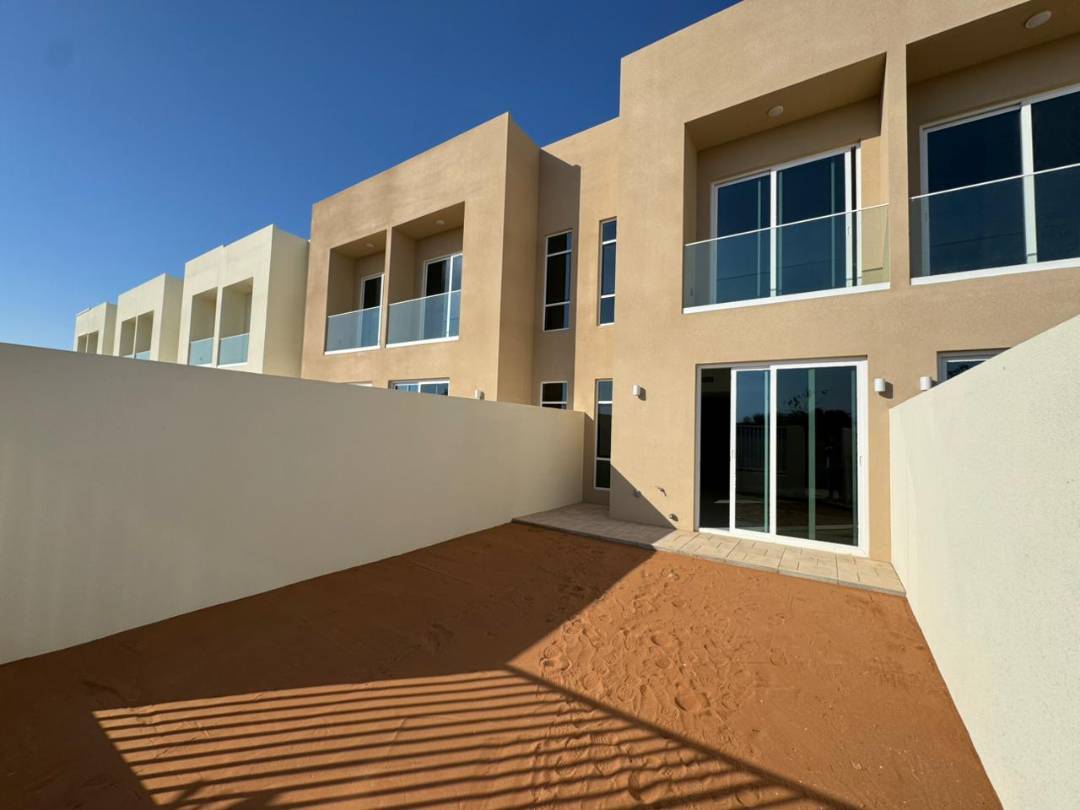 2 Bedroom Townhouse in GRANADA II-Big layout-Beach Access