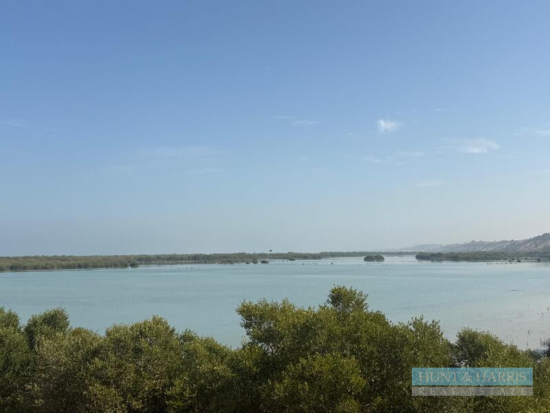 3 Bed + Maid's For Sale - Lagoon View - Front Row - Mina Al Arab