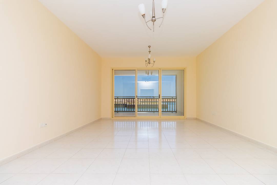 1 Bedroom Apartment for Sale in Mina - Lagoon View - Large Type