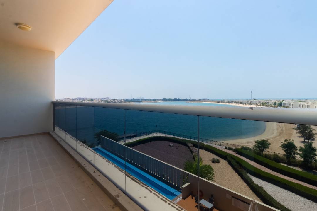 One Bedroom for Rent in Mina Al Arab -  Sea View - Spacious