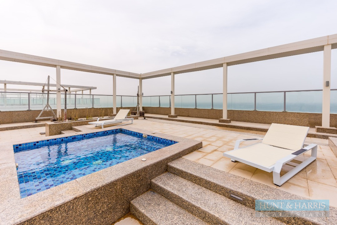Two Bed For Rent in Marjan - Free Chiller - Private Beach