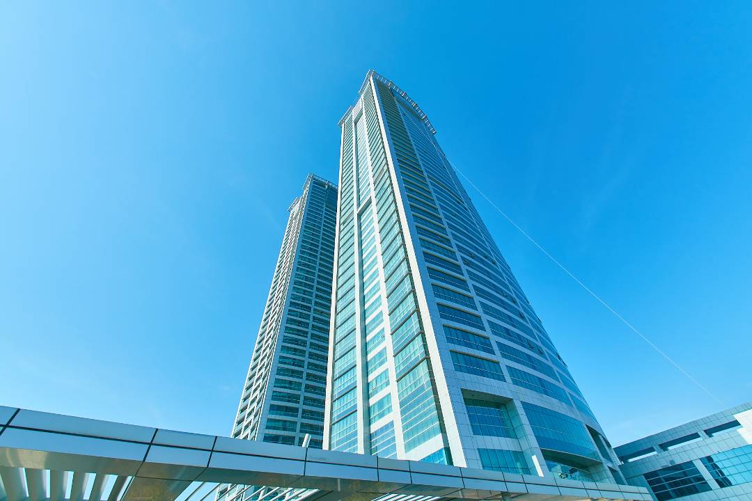 1 Bed for Rent Julphar Tower - Beautifully Furnished - Mangrove Views