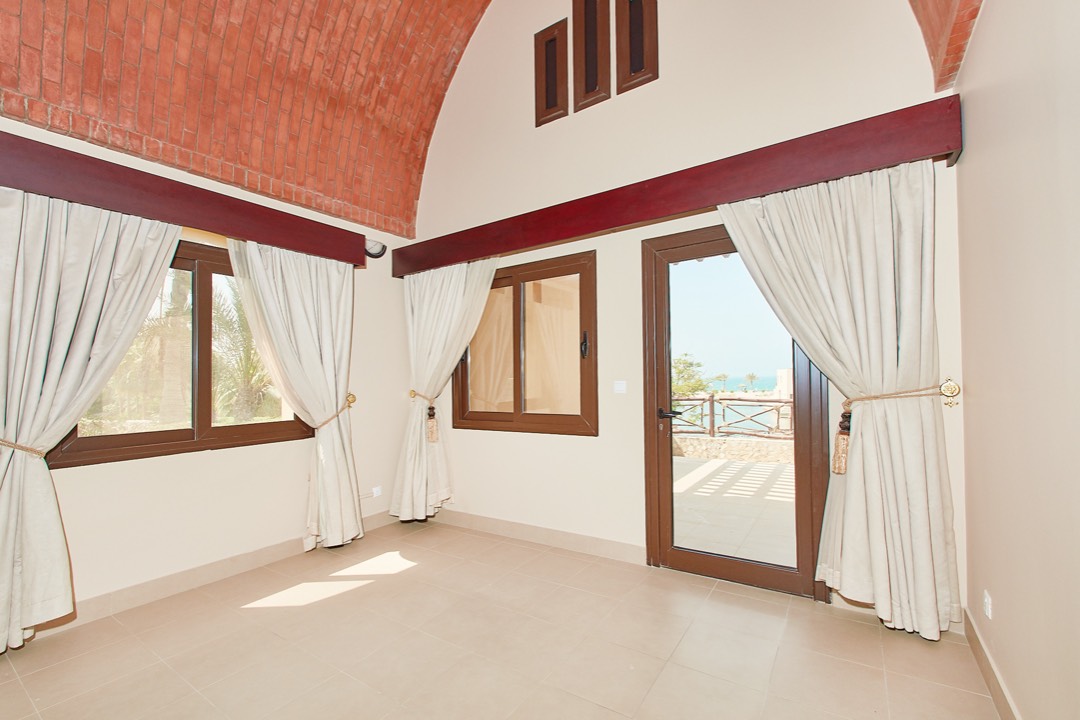 2 Bedroom for Rent in The Cove Rotana-Private Pool-Amazing Views