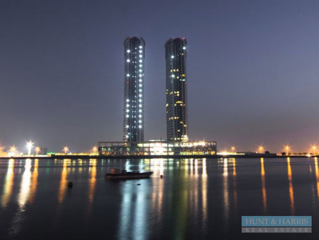 Office For Sale in Ras Al Khaimah - Julphar Tower - Spacious