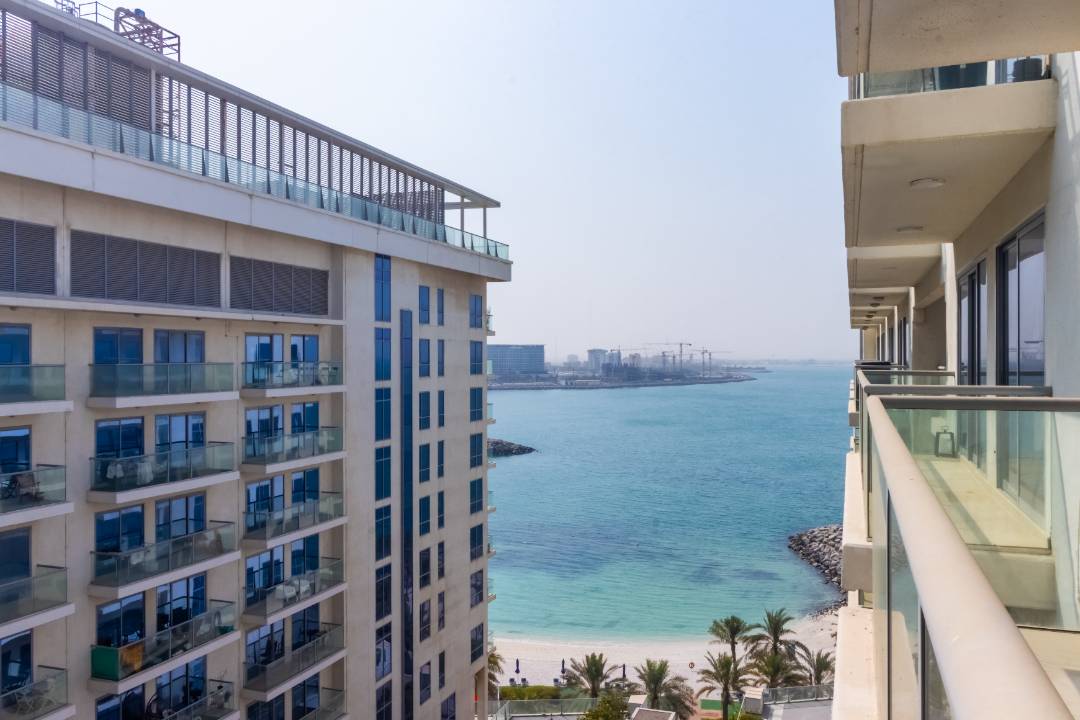 1 Bedroom Apartment for Rent - Al Marjan Island - Sea Views