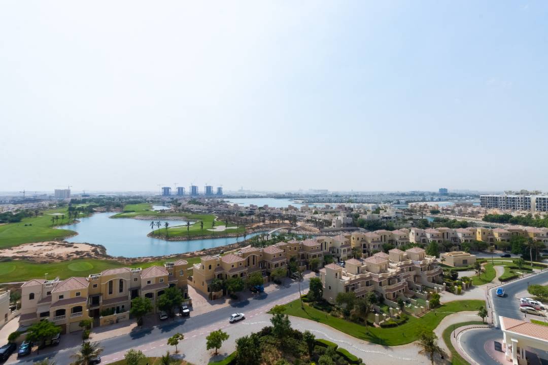 Upgraded 2 Bedroom for Sale - Al Hamra Village - Golf View - Furnished