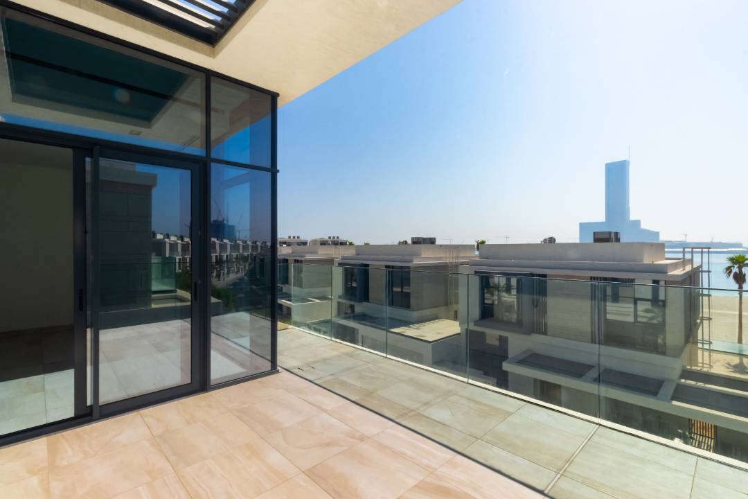 Luxury 3 Bed Villa with Maids Room for Rent, Al Marjan - Private Pool