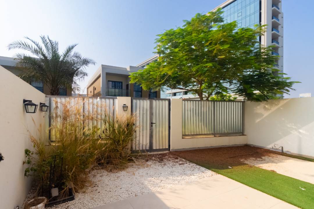 First Tenant 3BR Townhouse for Rent, Mina Al Arab