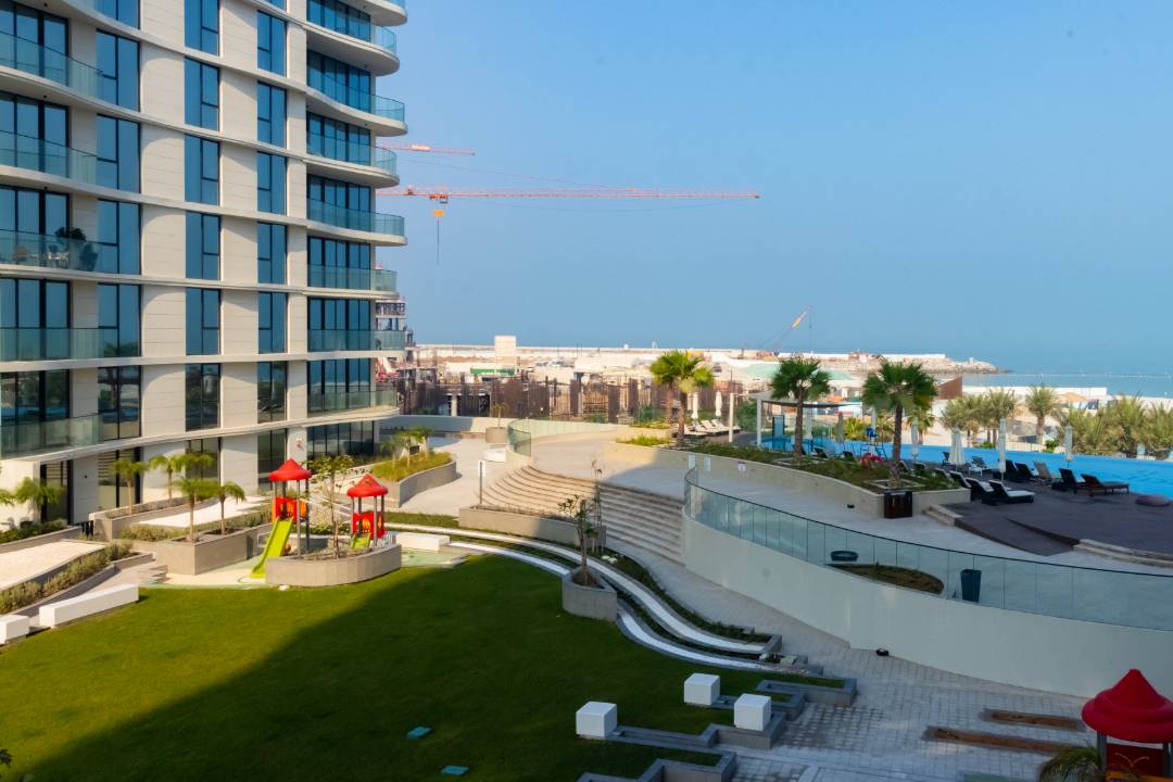 One Bedroom for Rent - Mina Al Arab - Community View