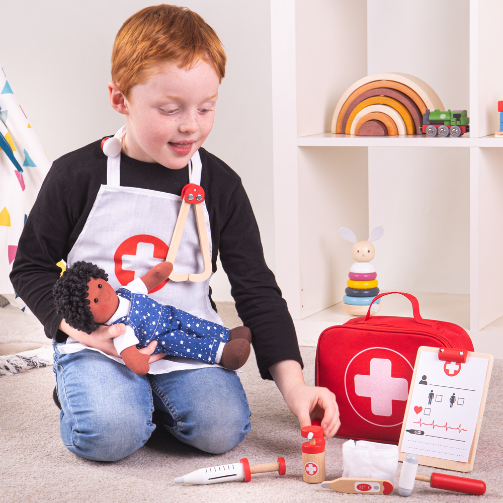 Bigjigs Toys Juego de Rol Infantil Doctor Enfermera Tocador Dentista - Imagen 20 de 43