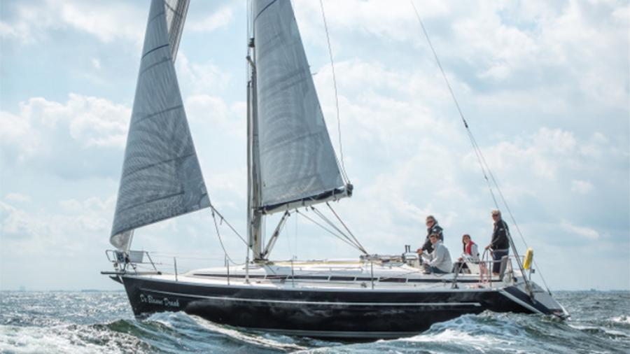Bavaria 38-3 Custom Line te koop