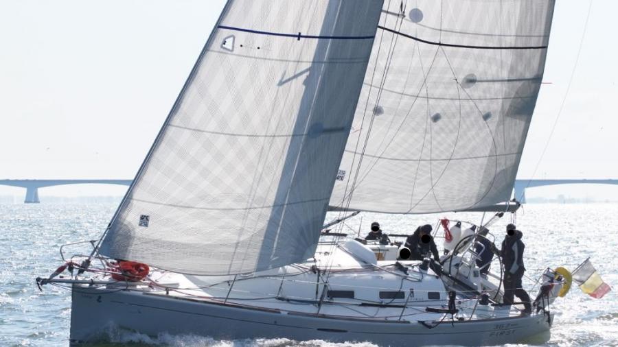 Beneteau First 36.7 North E te koop