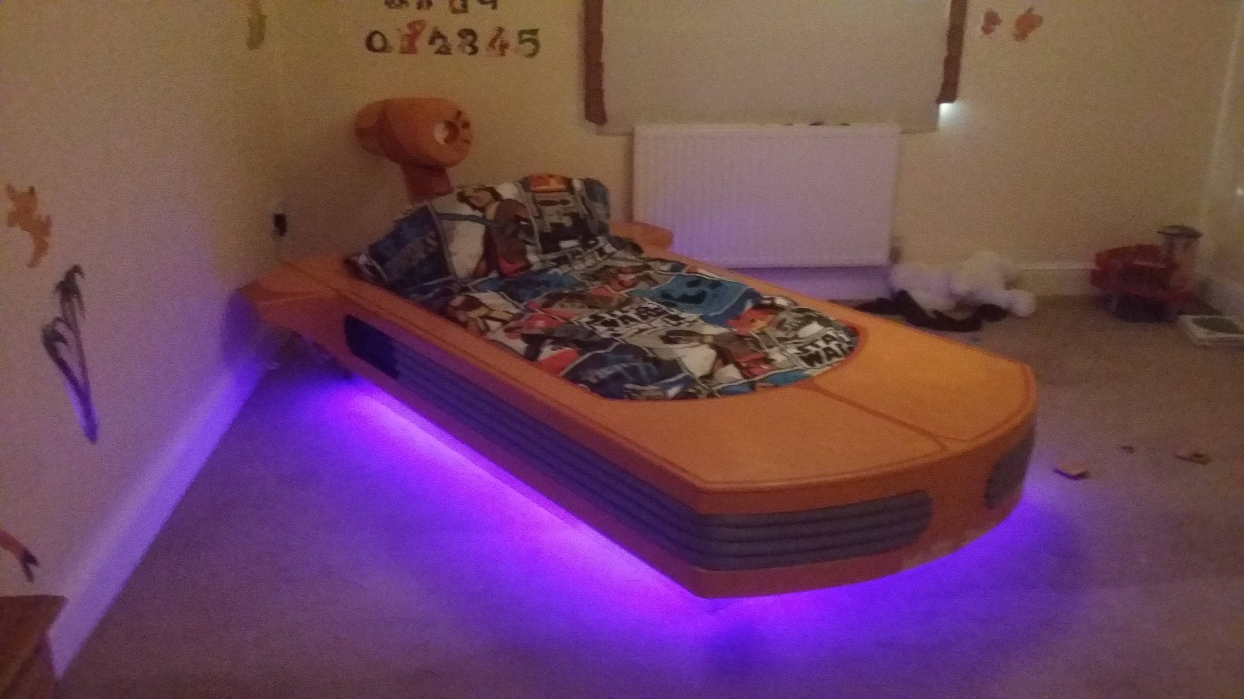 rooms to go star wars bed