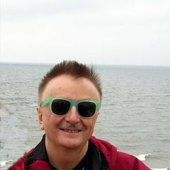 Konrad Wolowski's profile picture