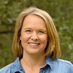 elizabeth swanson's profile picture