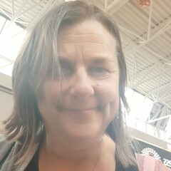 Ellie Lee's profile picture