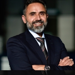 Rayaz Malik's profile picture