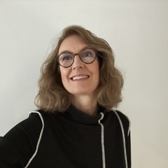 Joan Love's profile picture