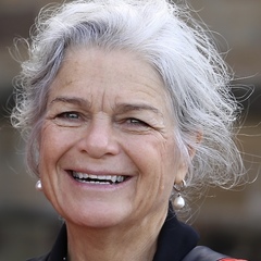 Christine Winter's profile picture